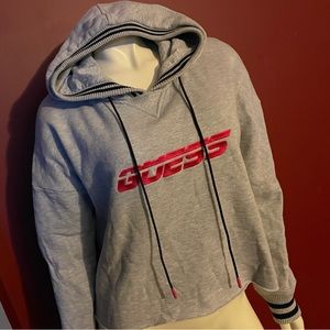 Guess sweatshirt
